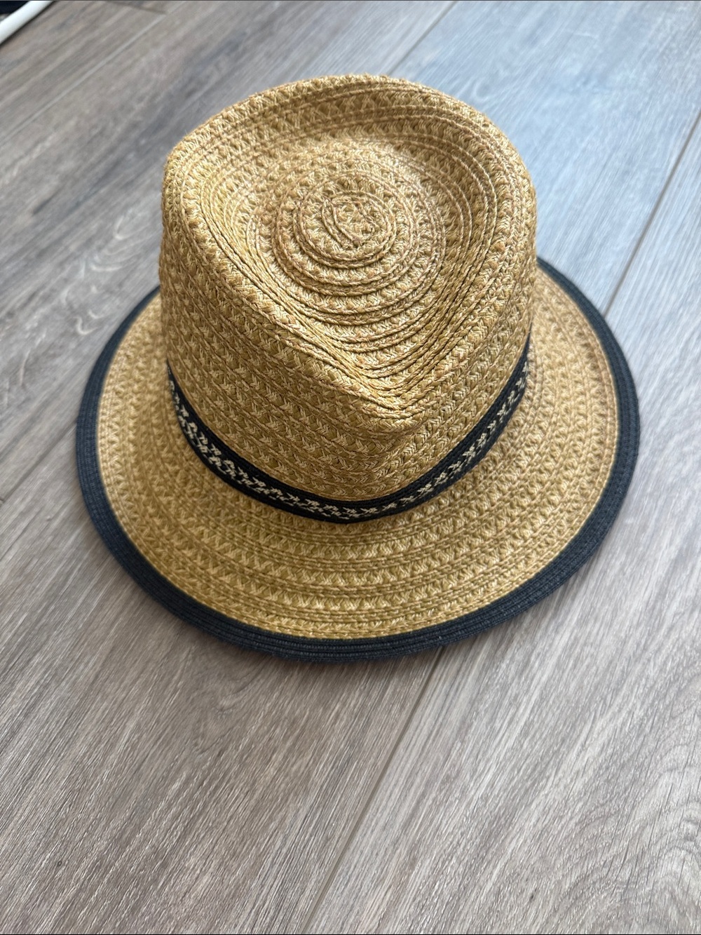 Eric Javits Tan Straw Fedora with Black Trim - Picture 4 of 4